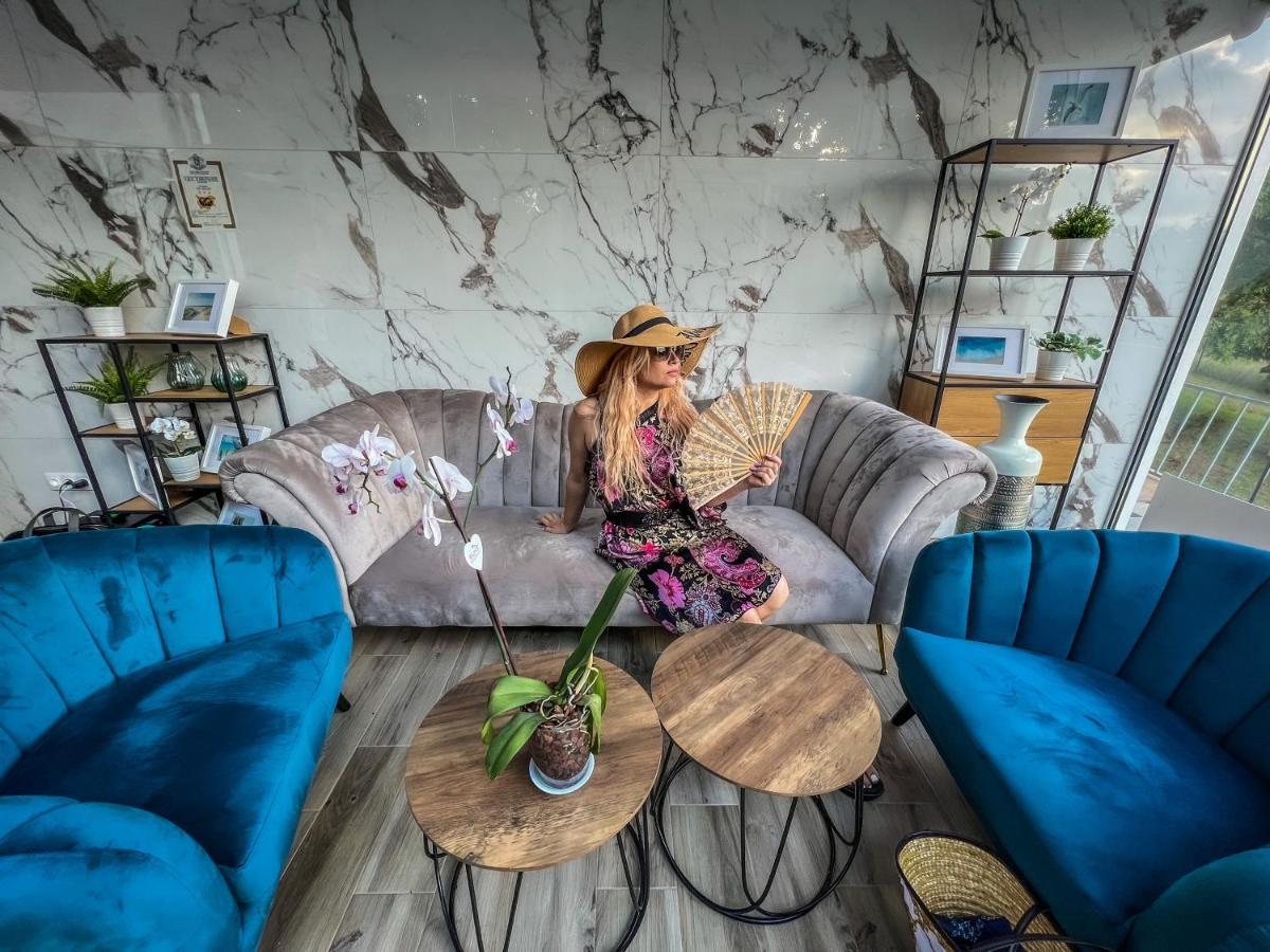 Rilena Hotel Kiten  Eksteriør bilde